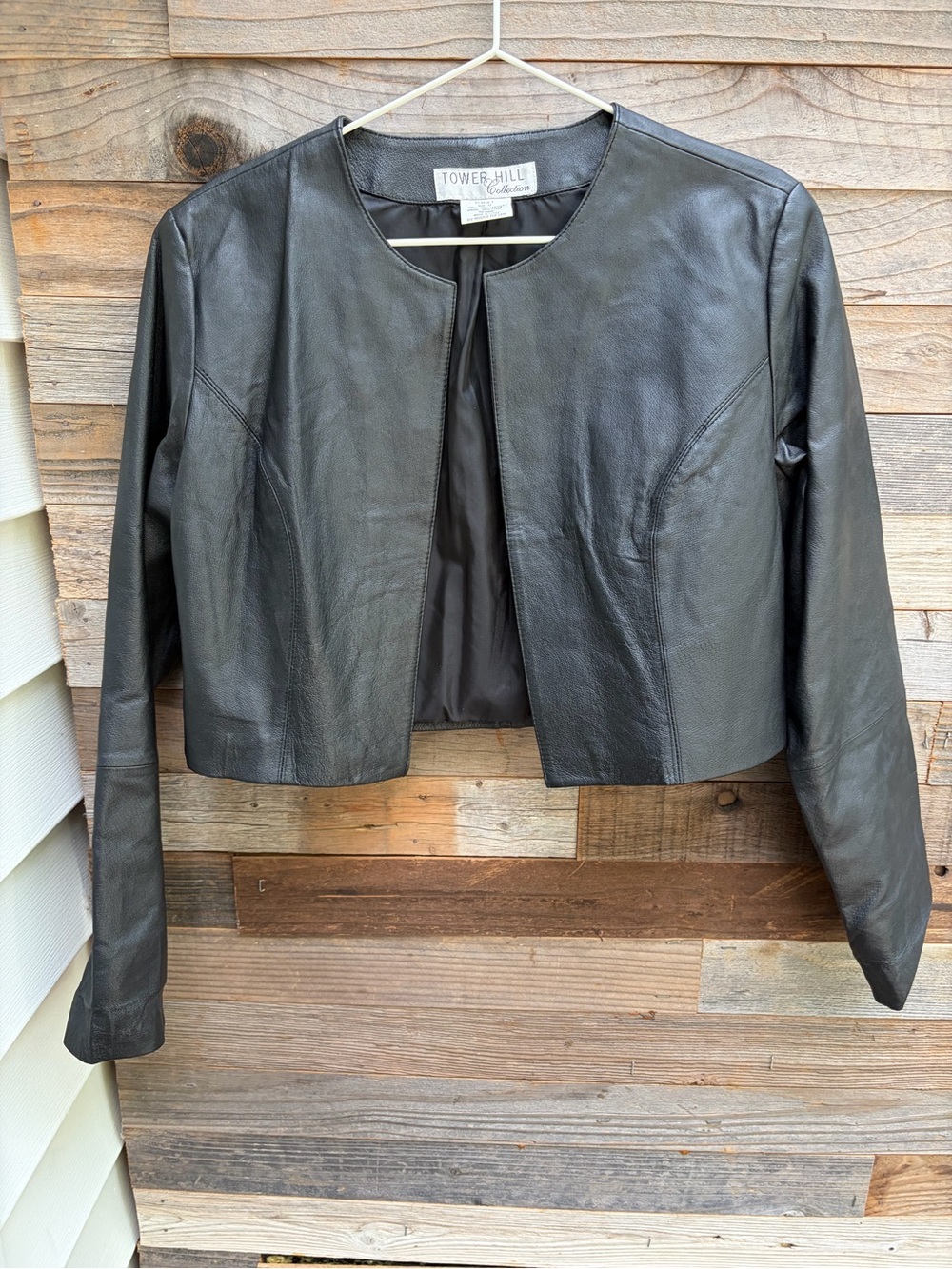 Women's Black Leather Cropped Jacket 
Tower hill size 12